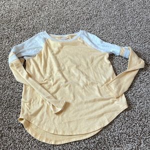 KOHLS- So - lightweight stretchy long sleeve